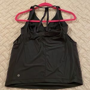 Lululemon mesh tank 6
